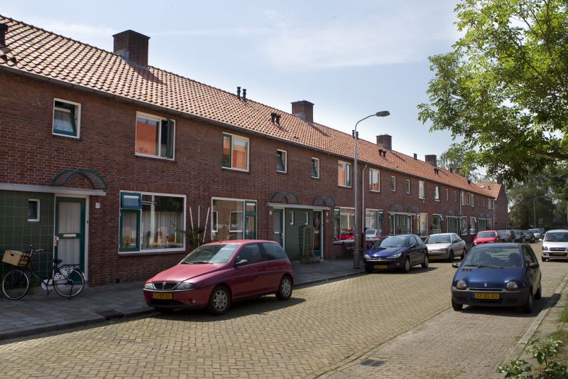 De Ruyterstraat 35, 7603 BT Almelo, Nederland