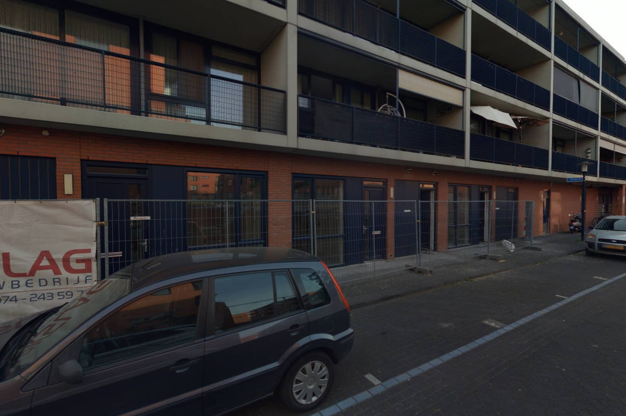 Canadian Grenadier 14