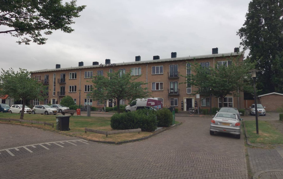 Pastoor van Rossumstraat 8, 7553 VP Hengelo, Nederland