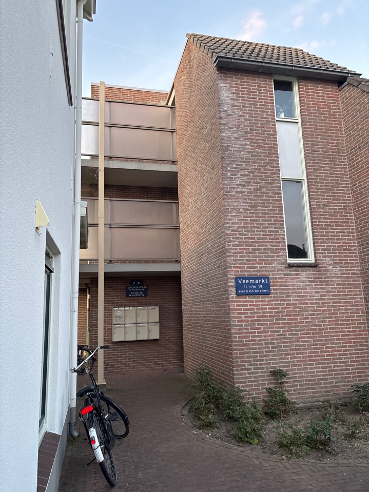 Veemarkt 14