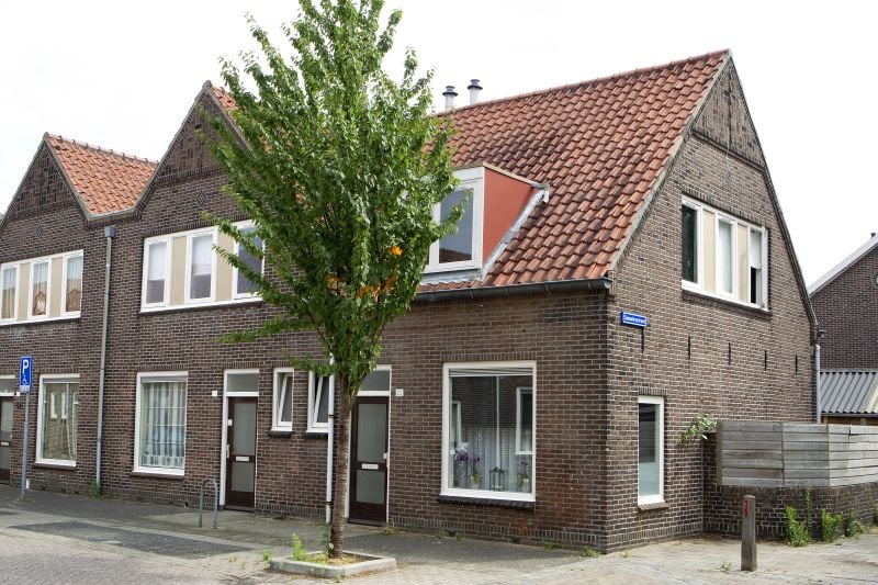 Sluiskade Zuidzijde 43, 7607 XH Almelo, Nederland
