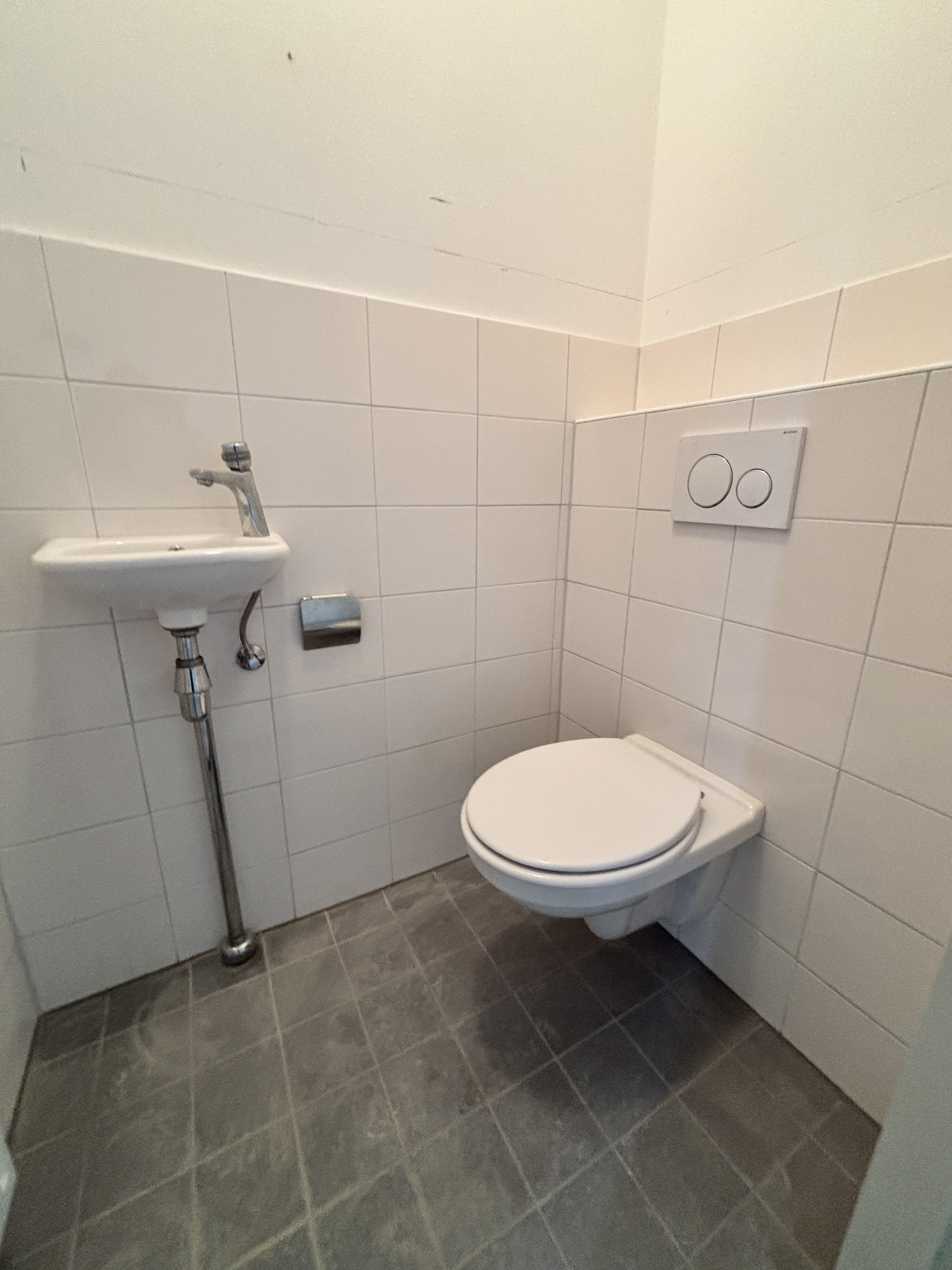 Lonnekerspoorlaan 136