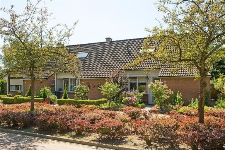 Mozartstraat 75, 7582 ET Losser, Nederland