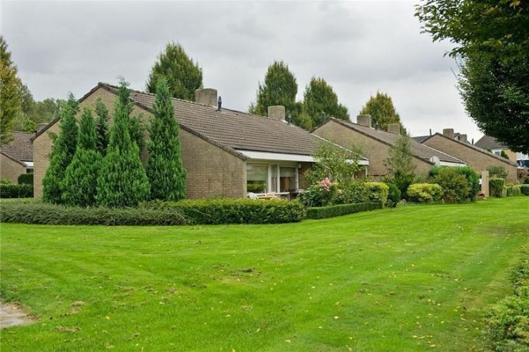 Burgemeester Eekhoutstraat 29, 7582 BJ Losser, Nederland