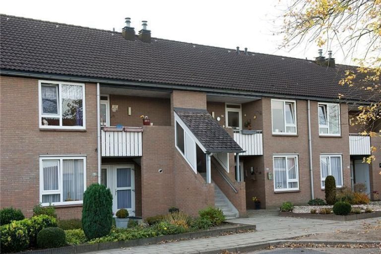 Prins Bernhardstraat 27