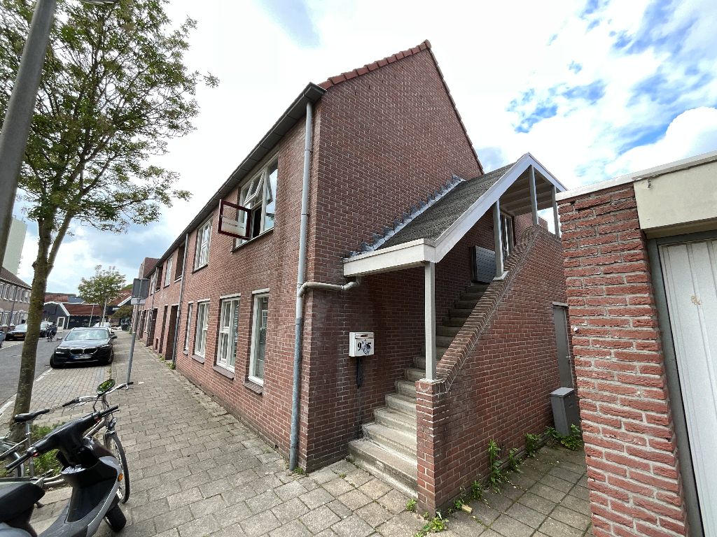 Studio te huur: Gronausevoetpad 9A, De Bothoven Enschede