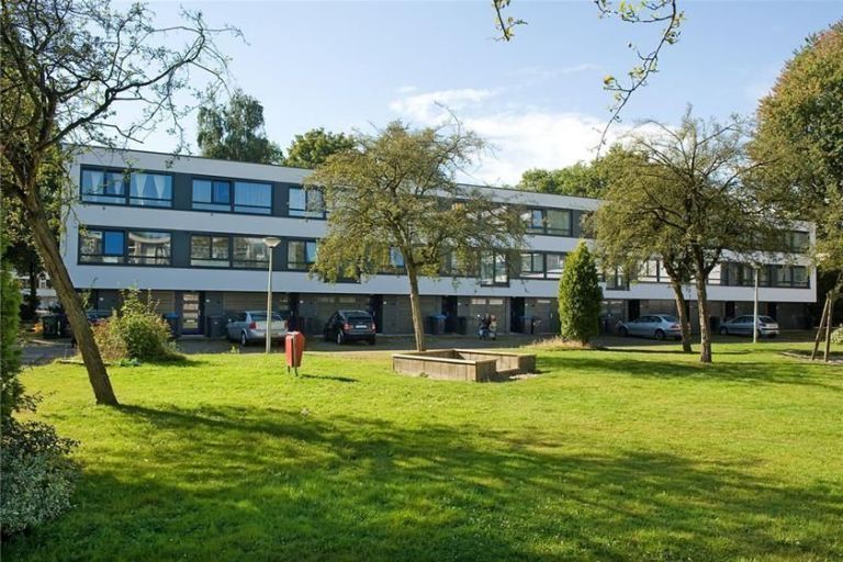 Tussenwoning te huur: Nutterbrink 7, Wesselerbrink Noord-Oost Enschede