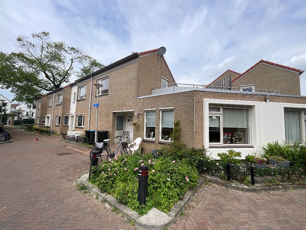 Willem-Alexanderstraat 13