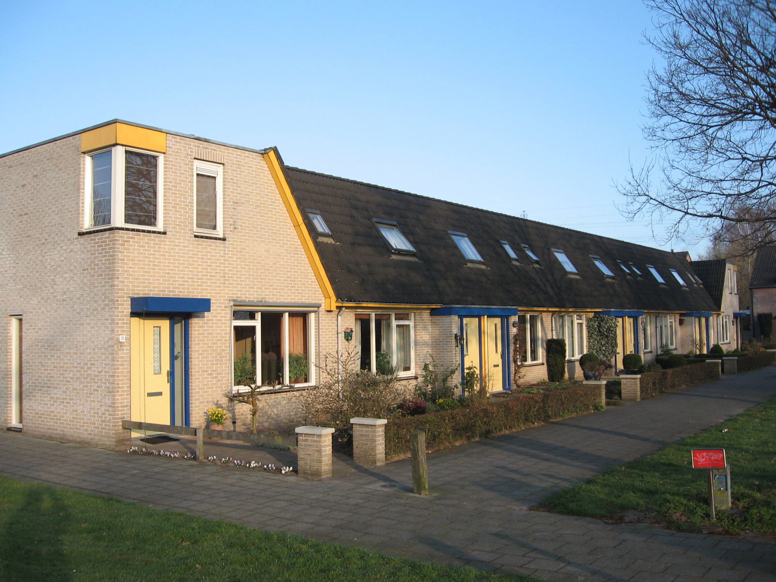 Tussenwoning te huur: De IJsduiker 25, Leemslagen Oost Almelo