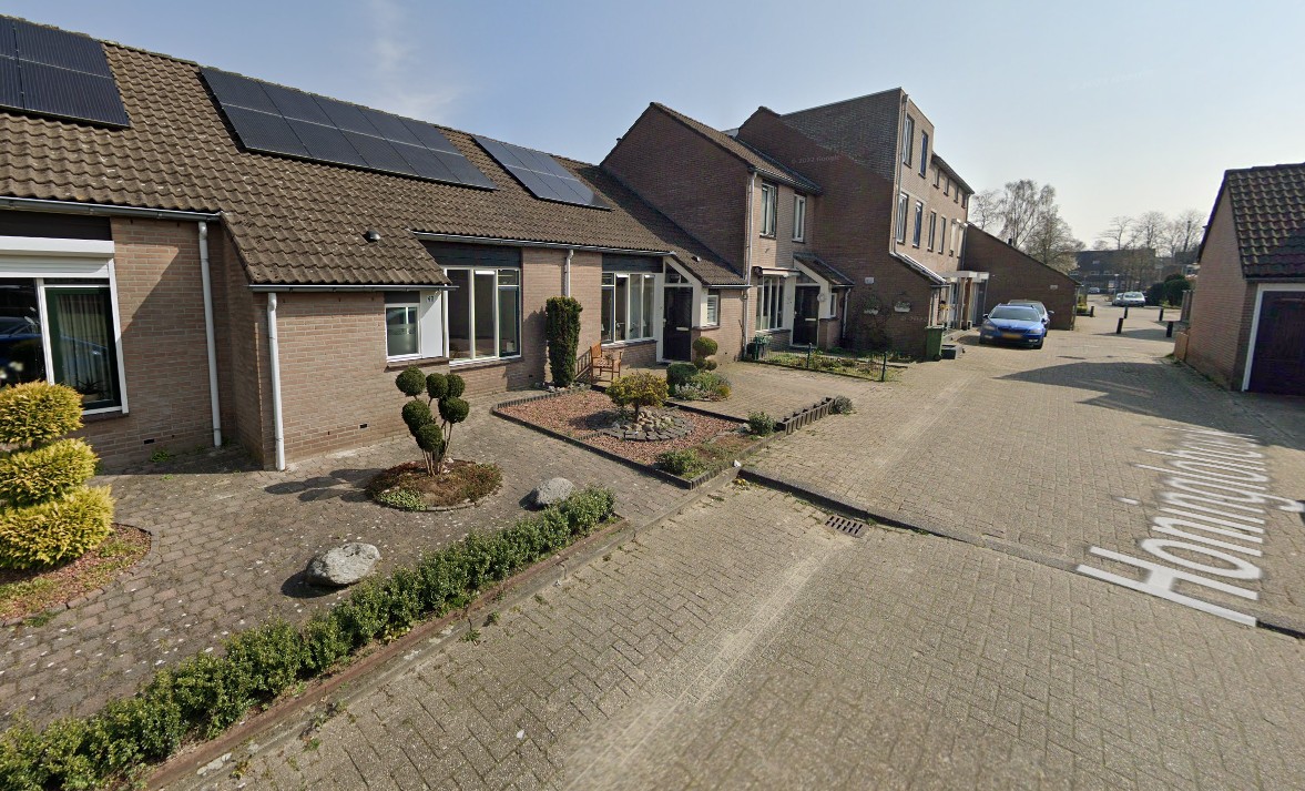 Tussenwoning te huur: Honinglohoek 77, Helmerhoek-Zuid Enschede