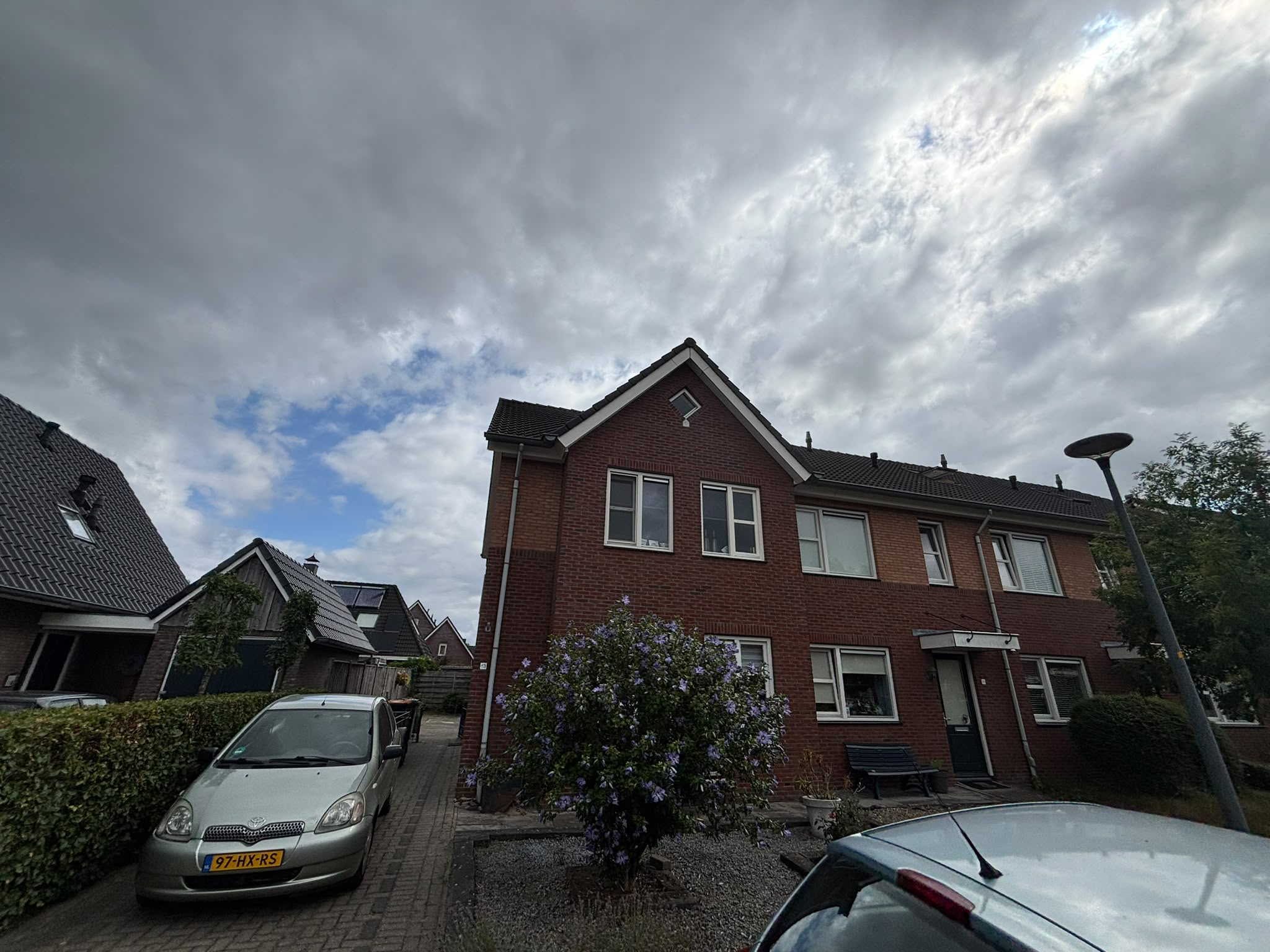 Hoekwoning te huur: Citroenvlinder 13, Liesen Holten