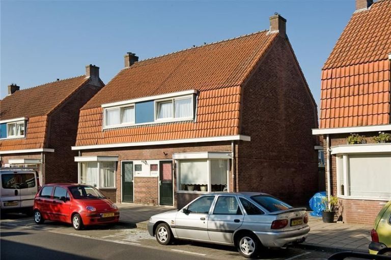 Twee-onder-één-kap te huur: Jacob van Heemskerkstraat 19, Eekmaat Enschede