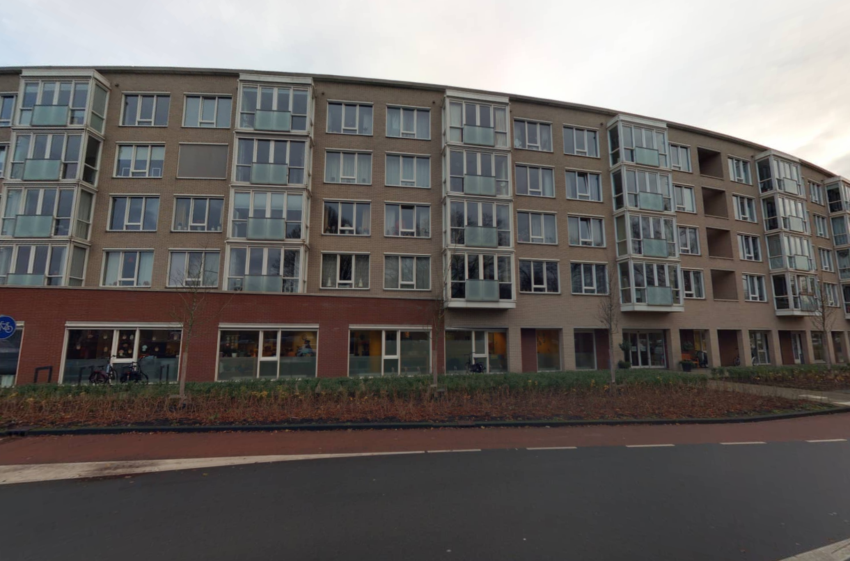 R.W.H. Hofstede Crullstraat 28