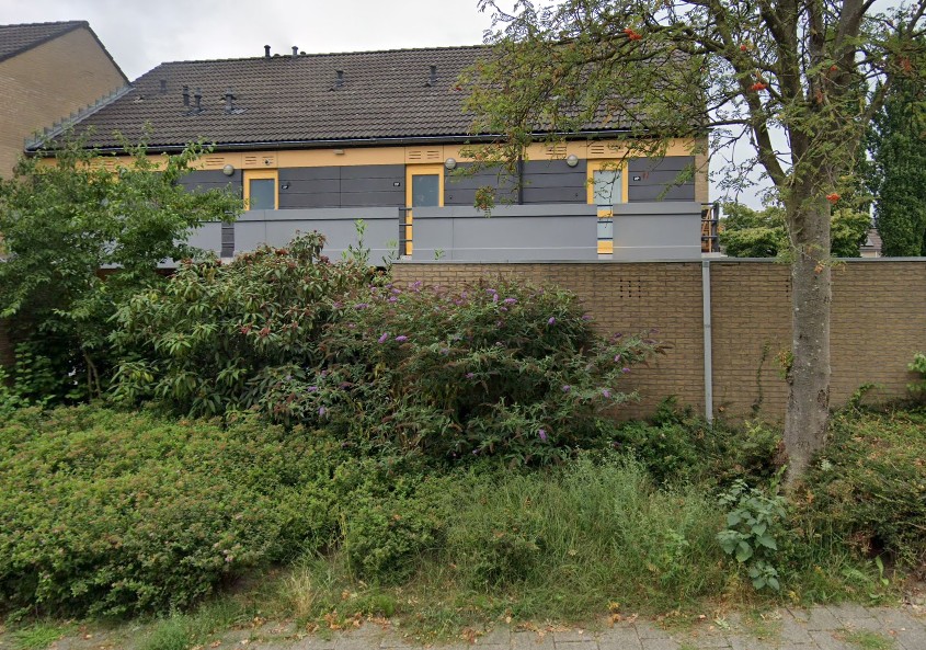 Studio te huur: van Coeverdenstraat 25, Heeckeren Goor