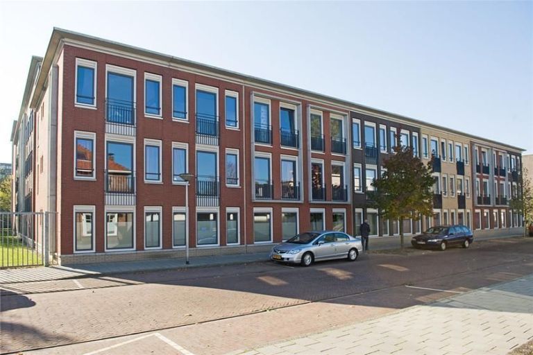 Studio for rent: Dr. Benthemstraat 10-91, Lasonder, Zeggelt Enschede
