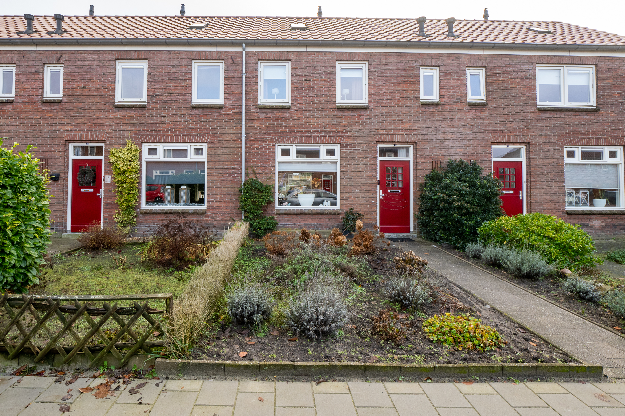 Tussenwoning te huur: Dr. Sloetstraat 17, Glinde-Hooiland Oldenzaal