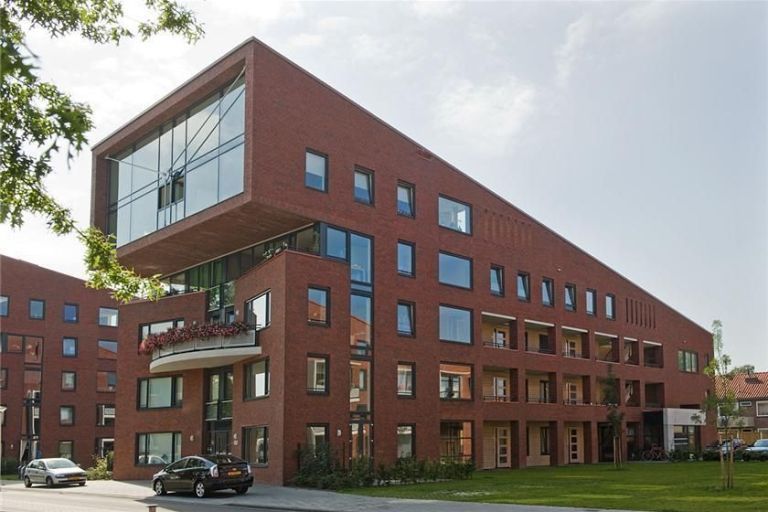 Appartement te huur: S.L. Louwesstraat 172, Stadsveld-Zuid Enschede