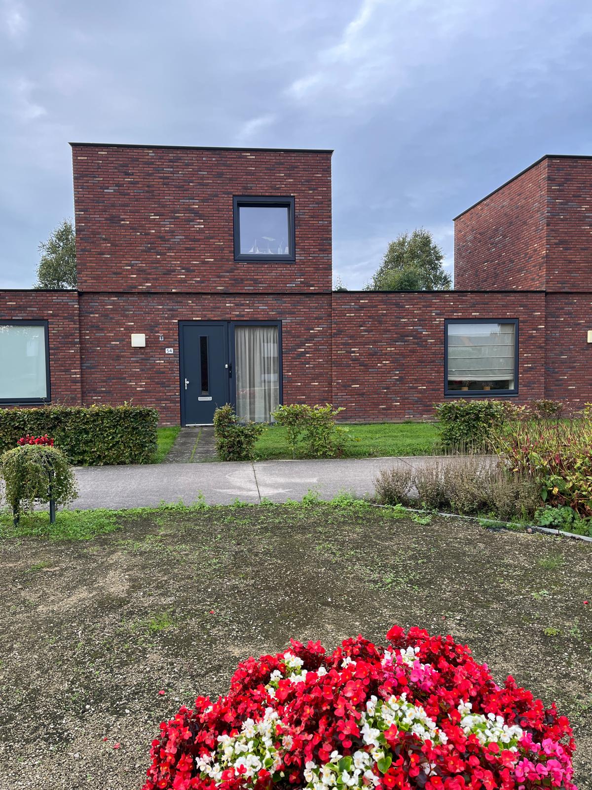 Terraced house for rent: Backenhagenlaan 54, Noord Hengelo
