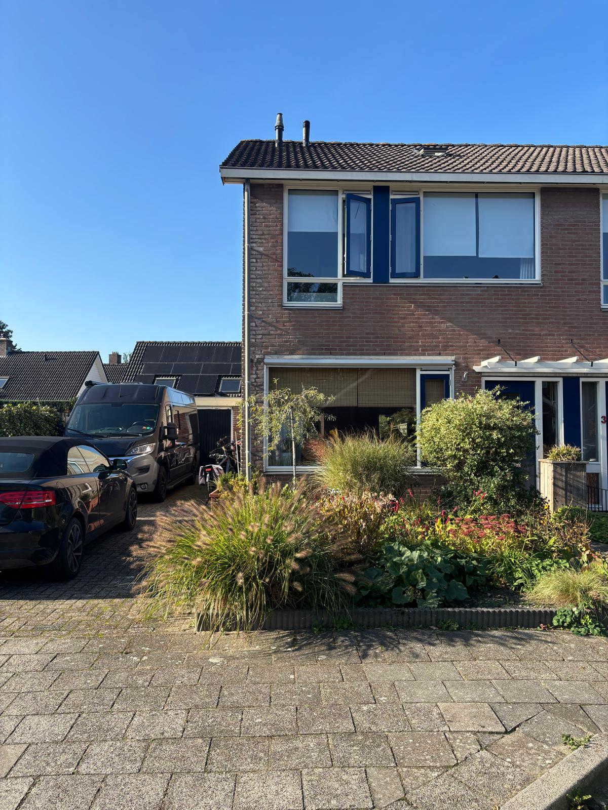 Hoekwoning te huur: De Bakkerij 1, Laren Laren