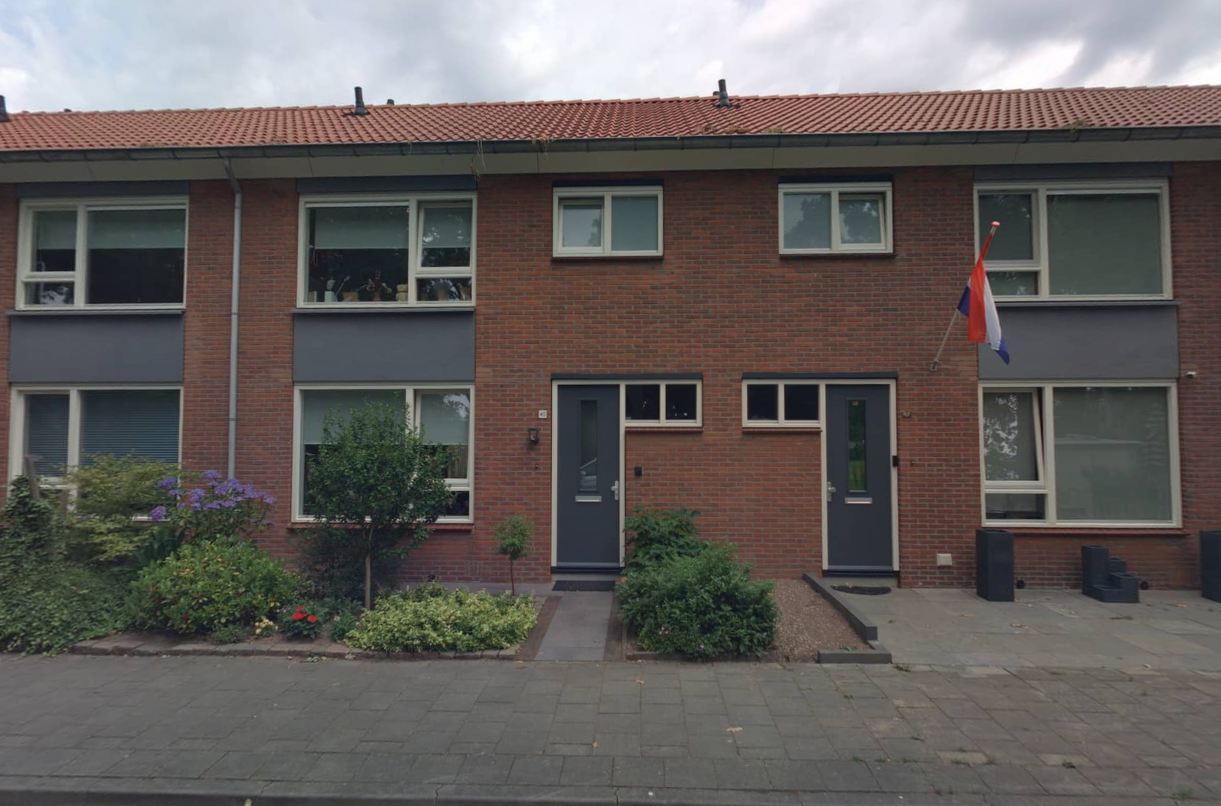 Tussenwoning te huur: Wethouder Kampstraat 45, Berflo Es Zuid Hengelo