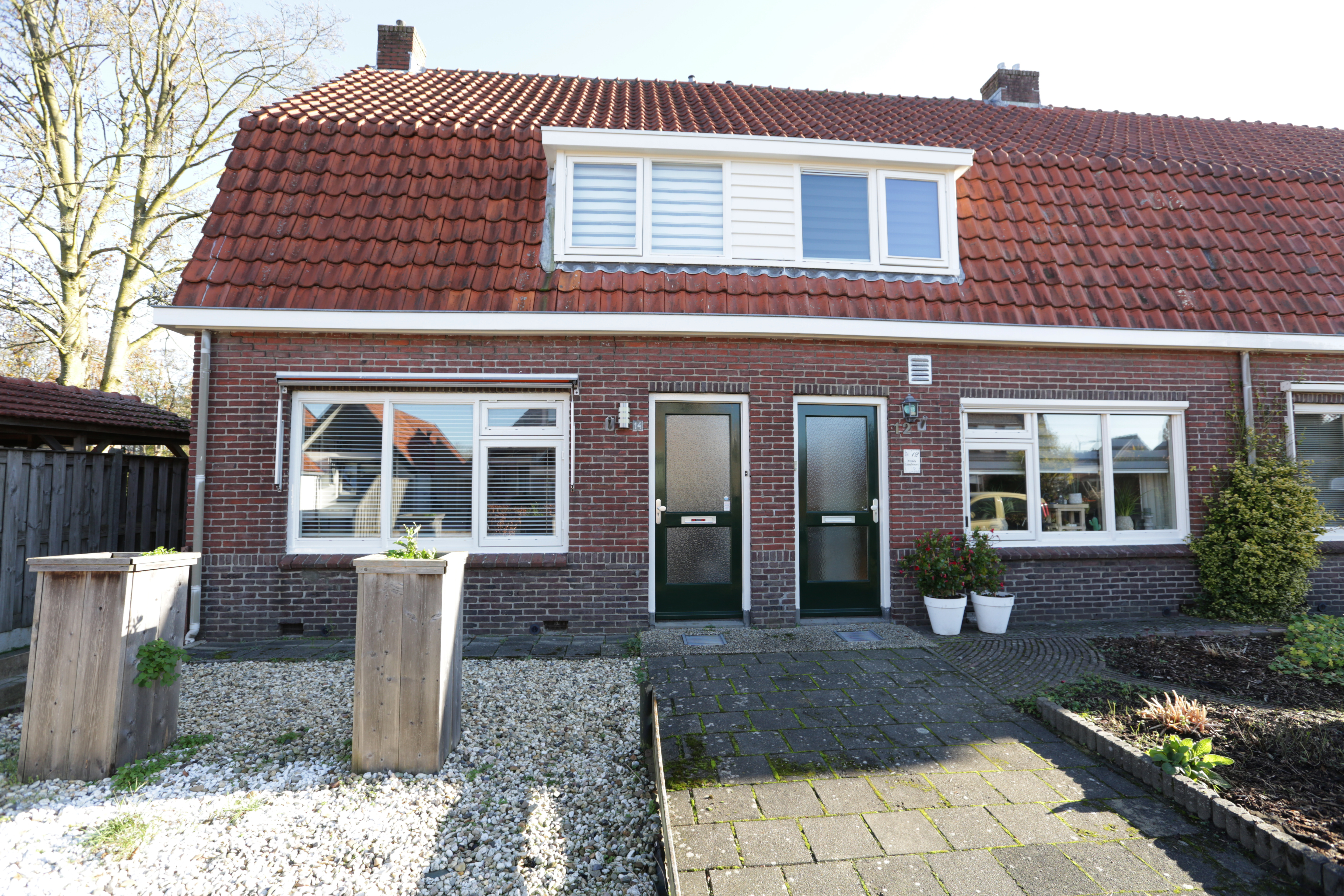 Emmastraat 12