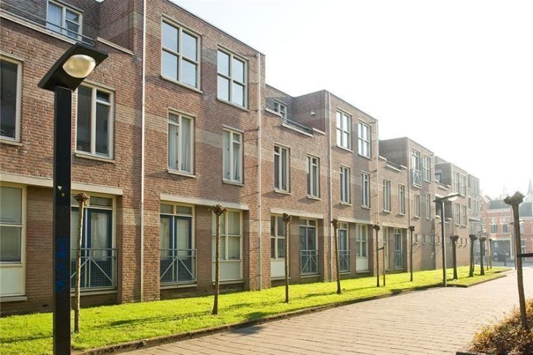 Van Essengaarde 41, 7511 PN Enschede, Nederland